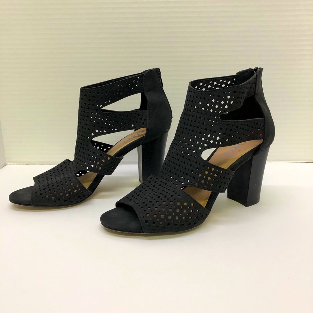 COPY - Black XOXO heals